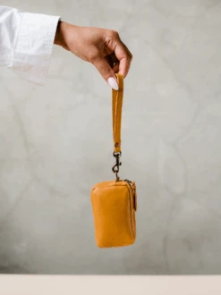 Amy Card Wallet -The Mist Sale Store AmyCardWallet Cognac ABLE