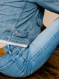 Aspen Cropped Jacket -The Mist Sale Store AspenCroppedJacket SkyBlueWash ABLE 3