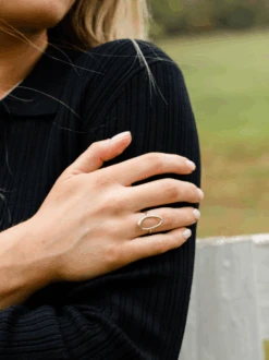 Dali Open Oval Ring