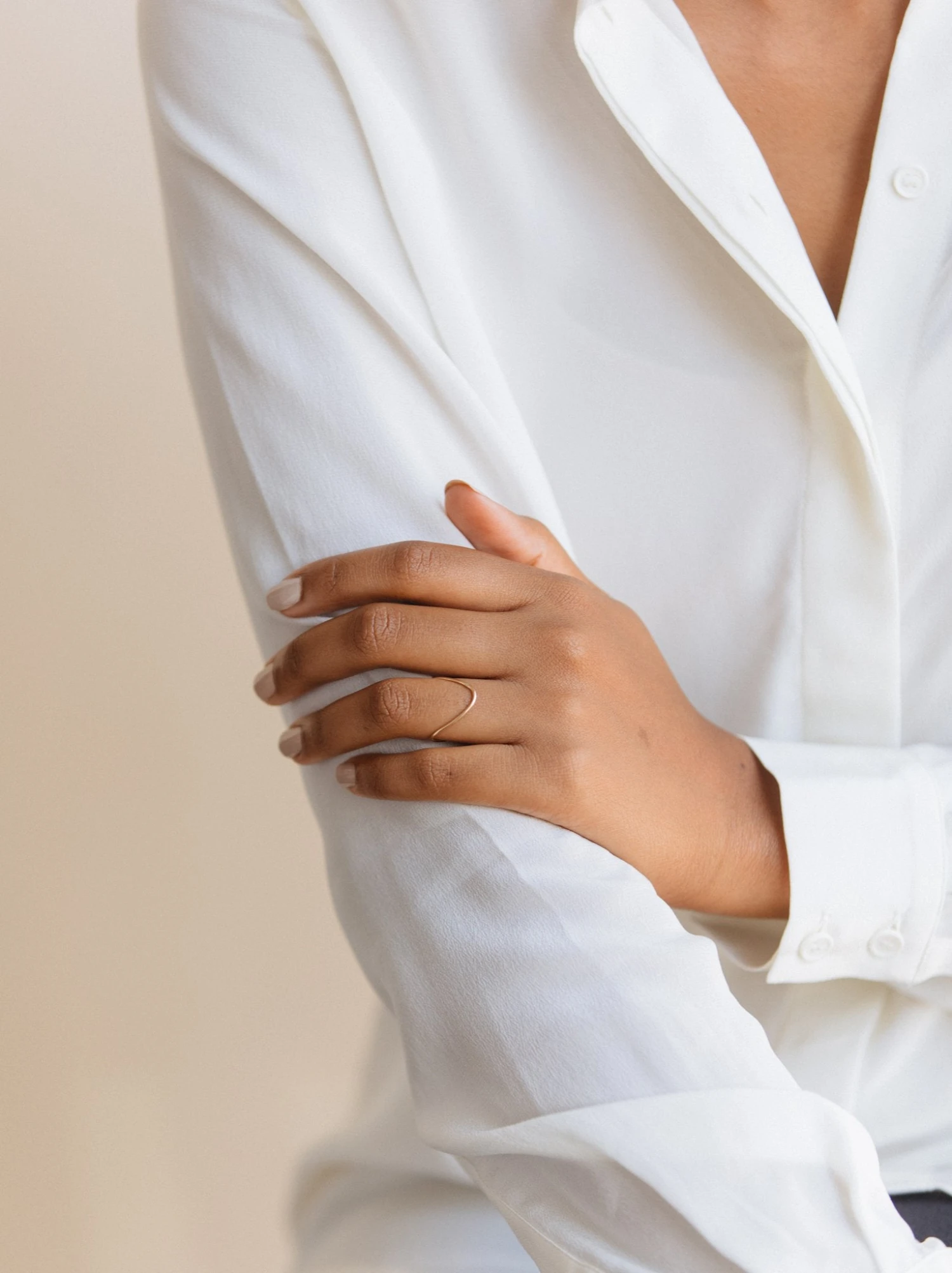 Double V Ring 2 Double V Ring - Image 2