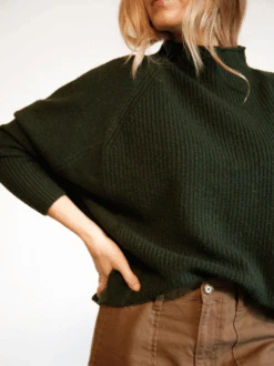 Harriet Slouchy Sweater 16 Harriet Slouchy Sweater -The Mist Sale Store HarrietSlouchySweater AlpineGreen Able 5