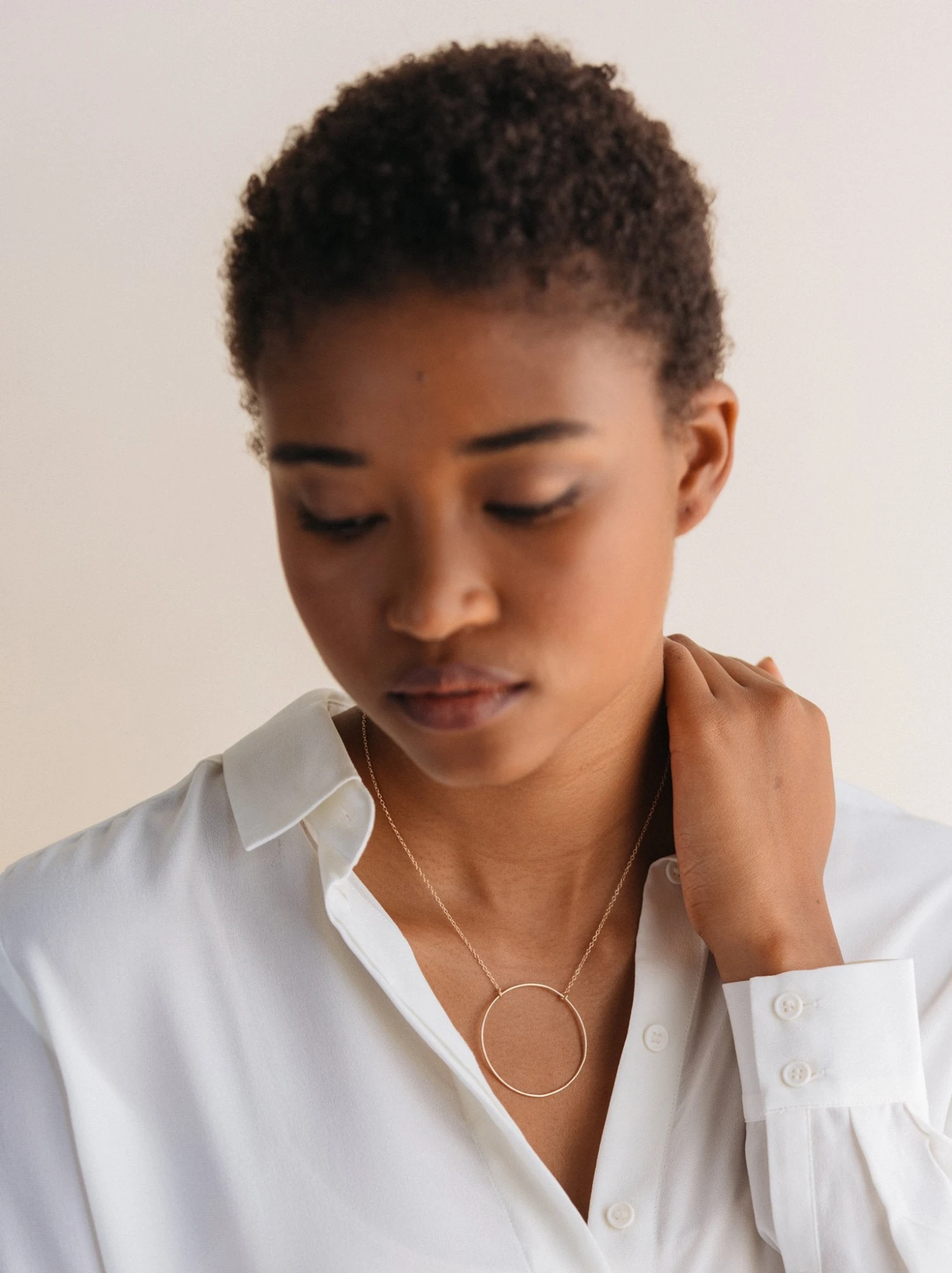 Hula Necklace 4 Hula Necklace - Image 4