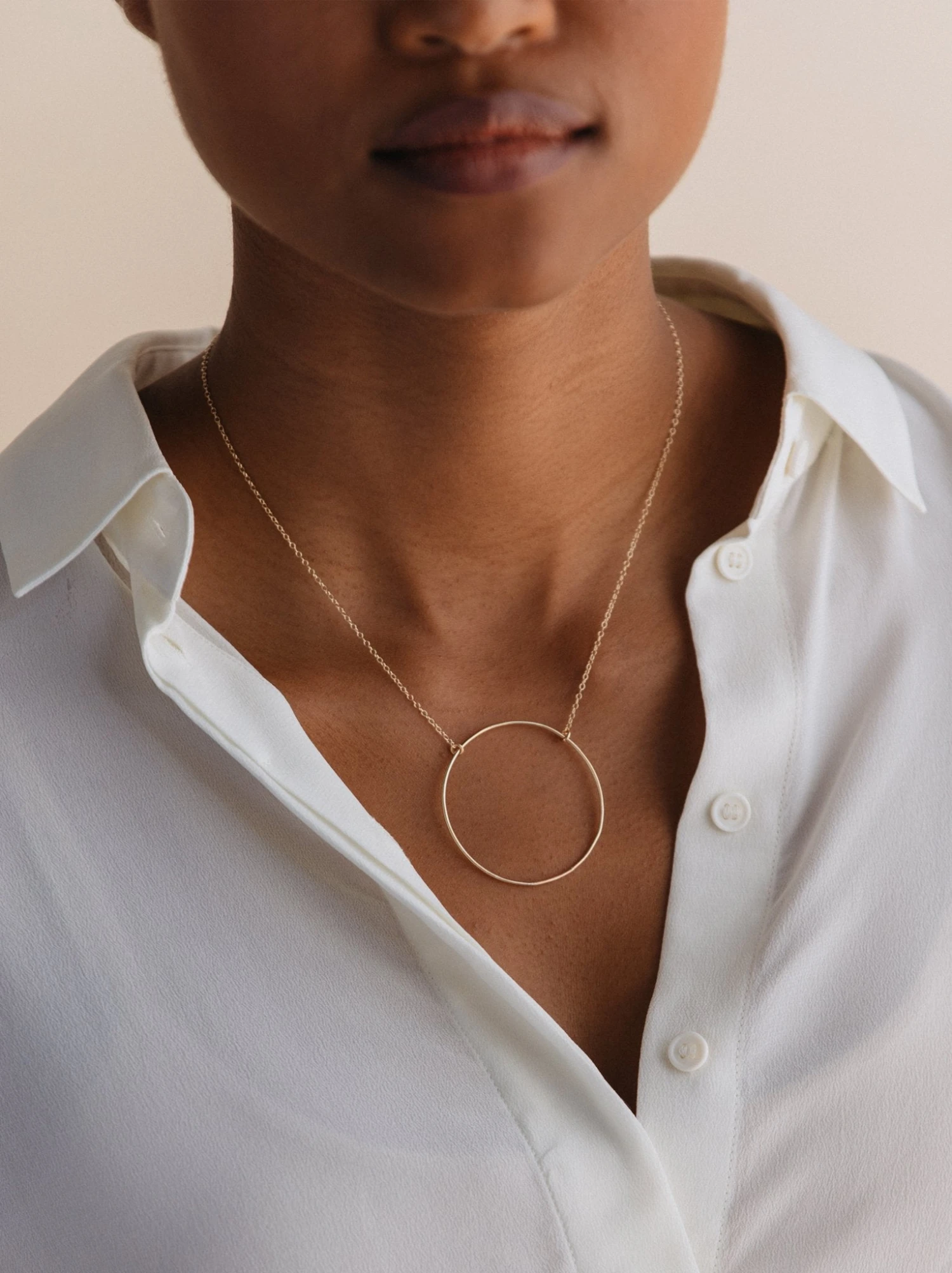 Hula Necklace 3 Hula Necklace - Image 3