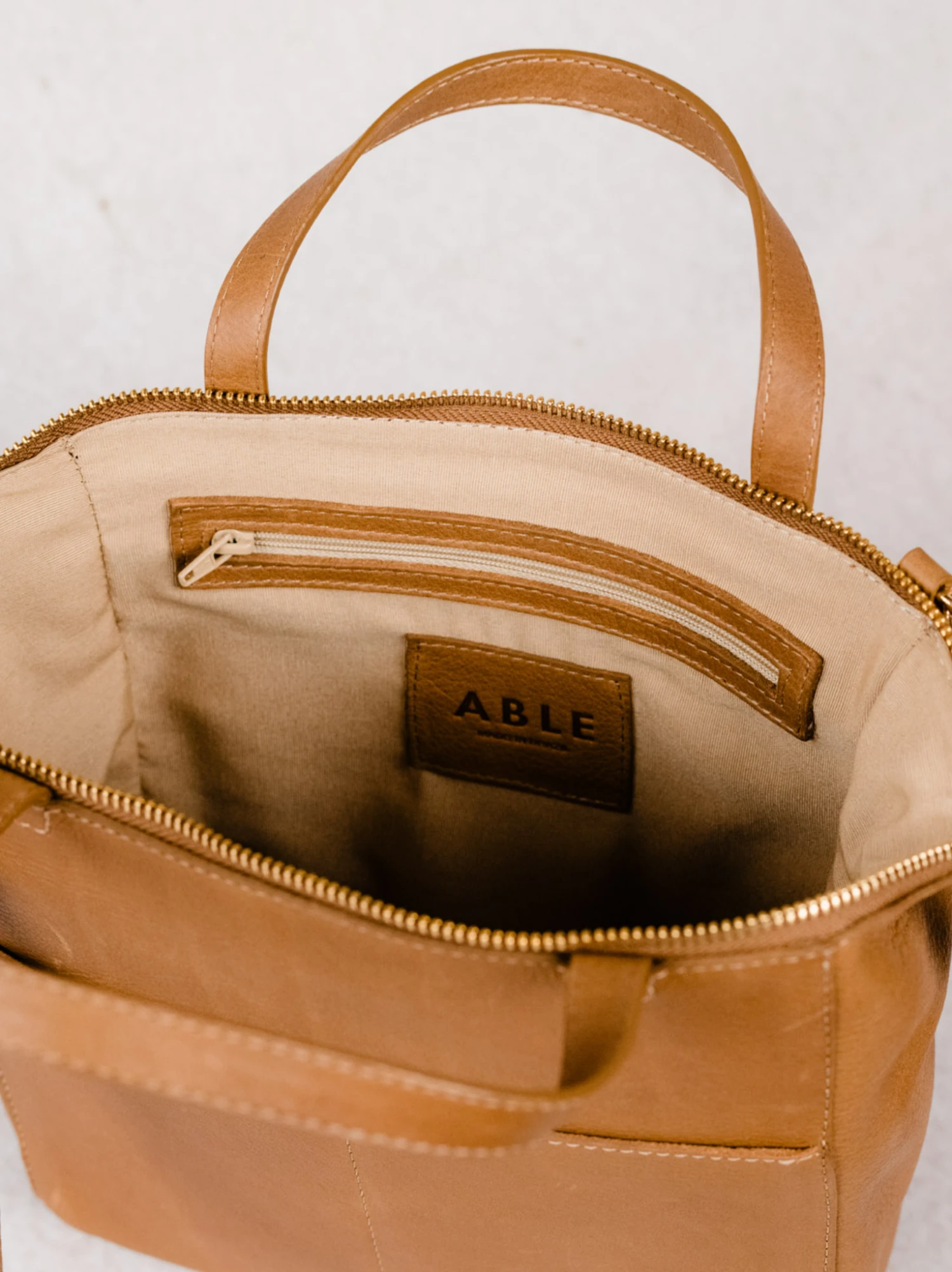 Lari Zip-Top Crossbody 8 Lari Zip-Top Crossbody - Image 8