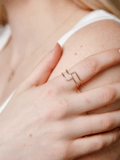 The Mist Sale Store -The Mist Sale Store MeanderRing Gold ABLE 1