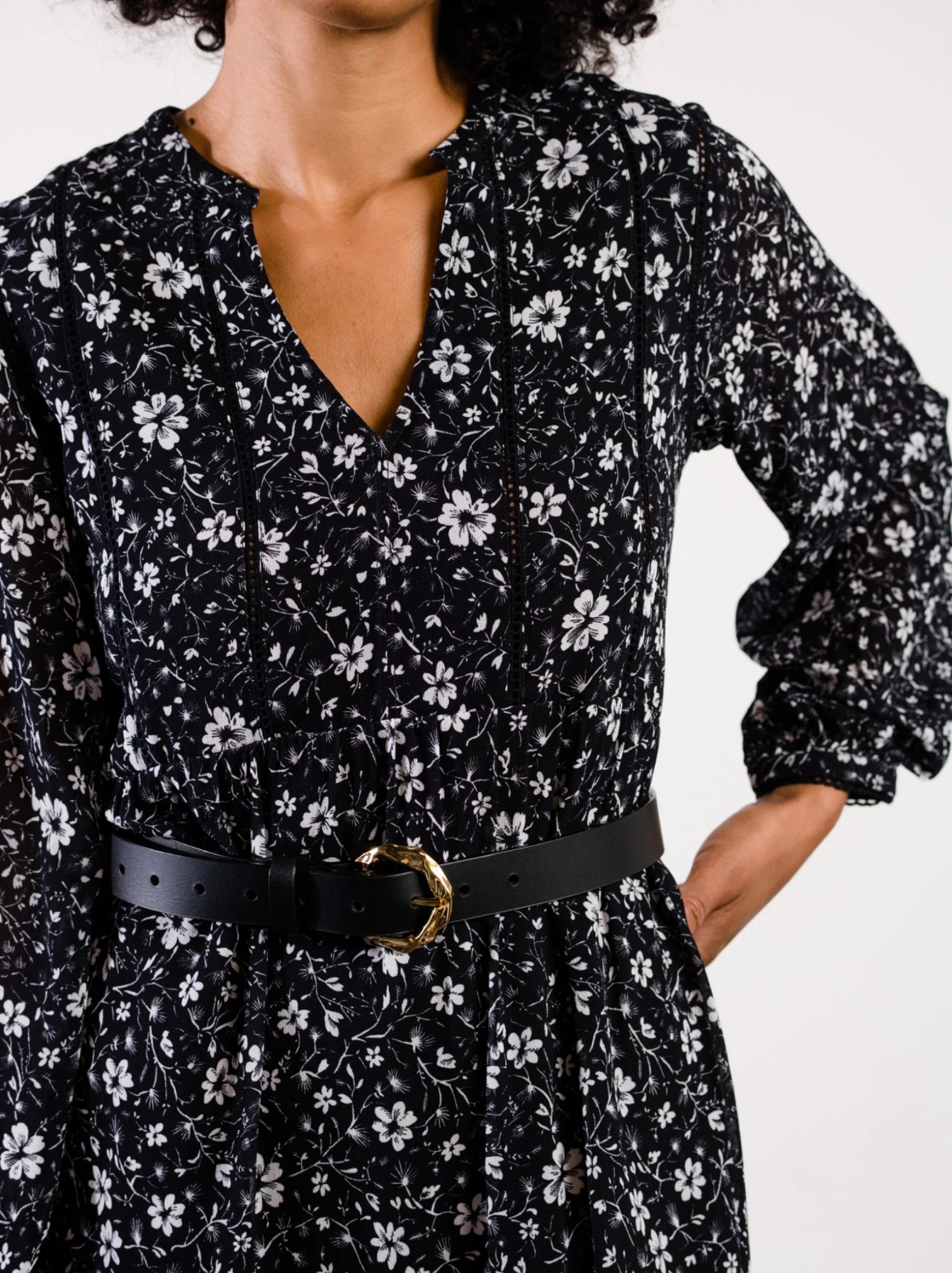 Naomi Flowy Mini Dress 3 Naomi Flowy Mini Dress - Image 3