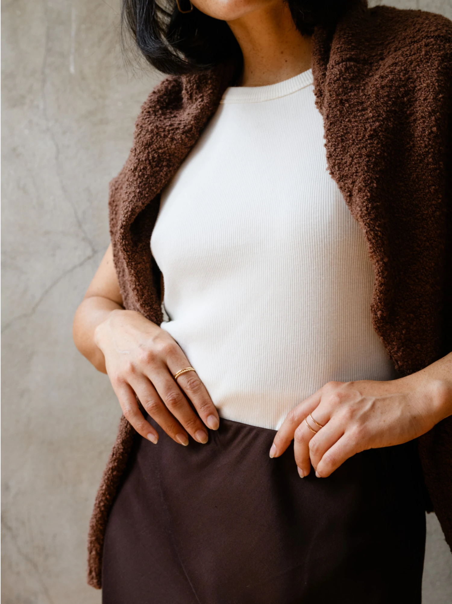 Stoni Column Skirt 4 Stoni Column Skirt - Image 4