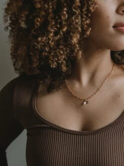 Essential Chain Necklace -The Mist Sale Store amina sized e0450e54 0a71 4cea a0bd 2623255648dc