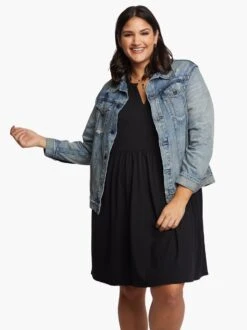 Sandra Swing Dress 9 Sandra Swing Dress -The Mist Sale Store sandra swing dress black able 2 19da92cd 332f 4c07 8b73 50180b34e712